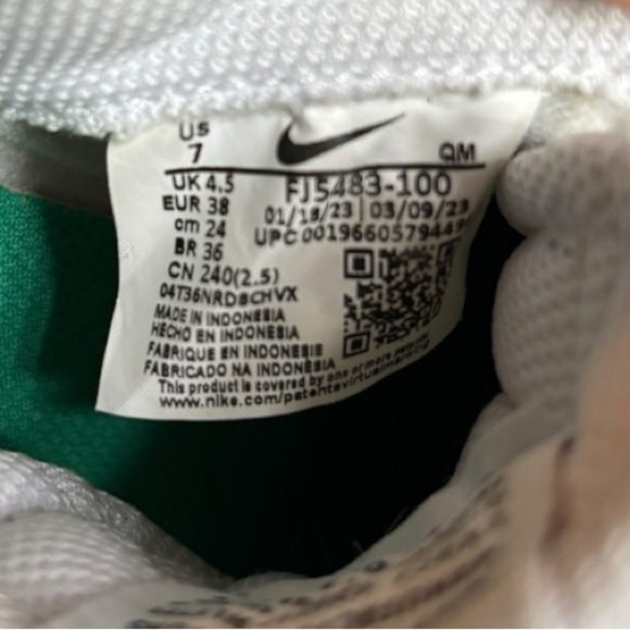 Nike Women’s Court Legacy Lift Sneakers Size 7 White & Green Platform Sneakers - Picture 10 of 16